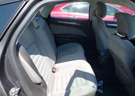 2015 Ford Fusion Hybrid S из США, поврежденный, VIN 3FA6P0UU9FR149606